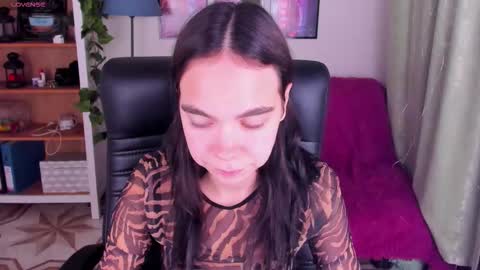 Snapshot of elise_noir chatting on 09/30/25, 03:50 Elise online show from 09/30/25, 03:50