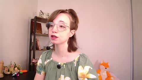 elise_nyx online show from 06/03/26, 11:57