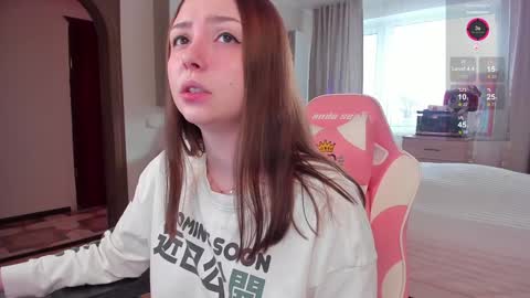 Elise    online show from 01/12/25, 09:51