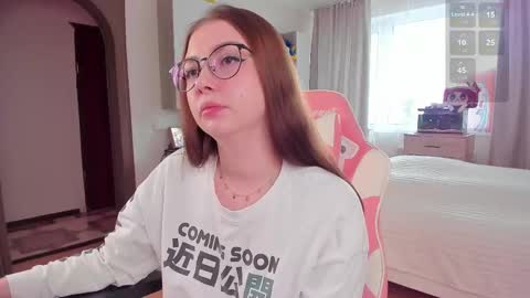 Elise    online show from 02/14/25, 09:34