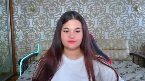 elisesmuse online show from 07/18/26, 12:42