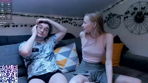 Snapshot of eliteeros chatting on 04/10/26, 02:00 EliteEros online show from 04/10/26, 02:00