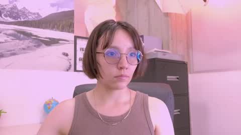 Eliza online show from 05/11/26, 07:33