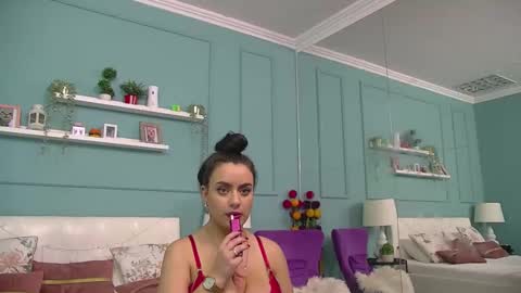 Eliza online show from 01/05/25, 11:26