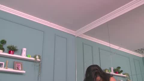 Eliza online show from 01/28/25, 06:16