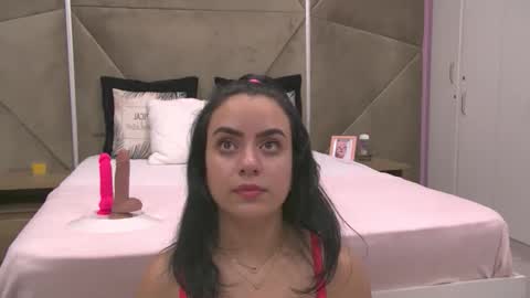 Eliza online show from 10/27/25, 02:10