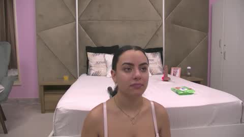 Eliza online show from 11/01/25, 05:53