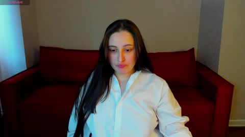 Snapshot of elizabet_collins chatting on 06/03/26, 01:08 Elizabet online show from 06/03/26, 01:08