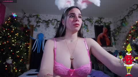 Elizabeth online show from 12/20/24, 10:27