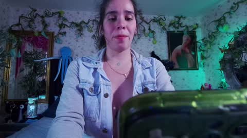 Elizabeth online show from 01/14/25, 07:11