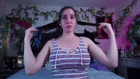 Elizabeth online show from 01/21/25, 07:17