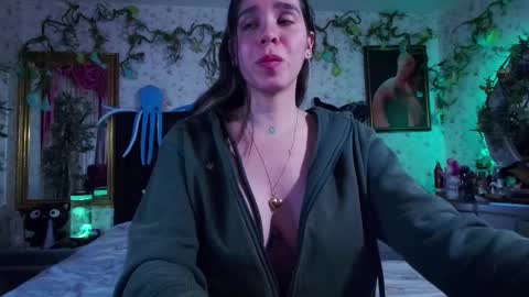 Elizabeth online show from 02/10/25, 09:58