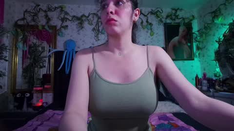 Elizabeth online show from 02/15/25, 10:11