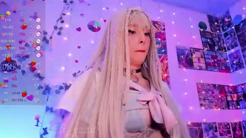    Independent Model online show from 06/17/26, 10:21