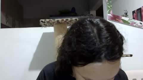 Elizabeth Martinez  online show from 02/13/25, 12:24