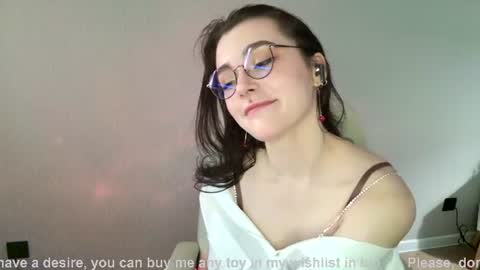 Lizzy online show from 06/24/26, 12:31
