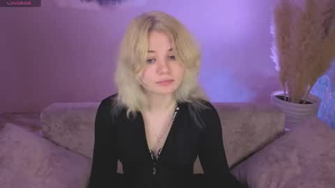 Elizabeth online show from 05/29/26, 02:31