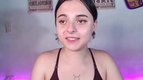 Elizabeth Taylor online show from 01/03/25, 12:22
