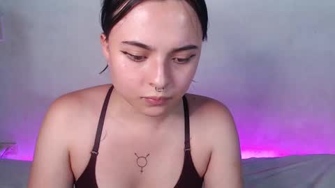 Elizabeth Taylor online show from 01/15/25, 12:41