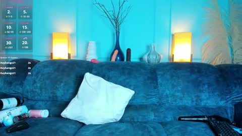 Eli  online show from 02/11/25, 01:52
