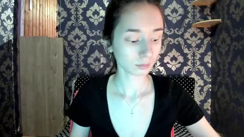 elizabethrice online show from 02/01/25, 11:48