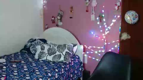Elizabeth online show from 12/20/24, 03:00