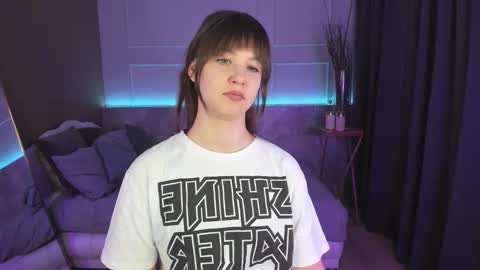 Eliza online show from 02/23/25, 01:32