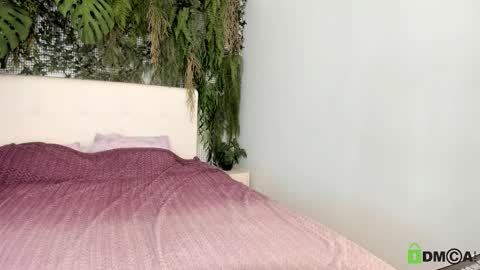 Eliza online show from 09/21/25, 04:41