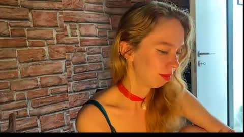 Eliza online show from 07/23/26, 05:22