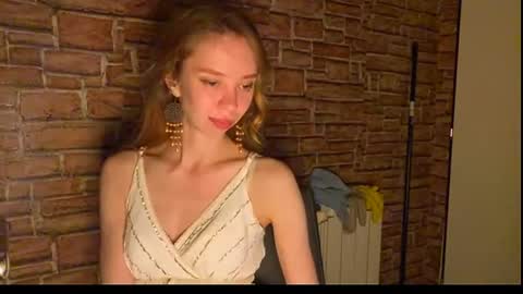 Eliza online show from 07/28/26, 06:20