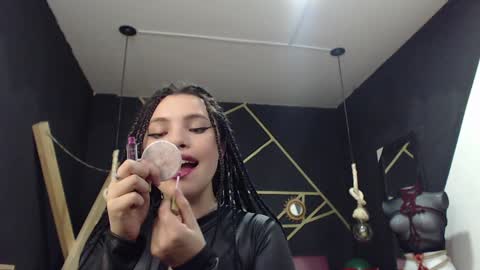   online show from 12/06/24, 09:46