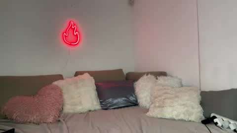 Elizatylerxo online show from 06/14/26, 10:56