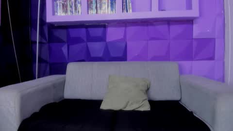 elizbeth_777 online show from 01/11/25, 11:12