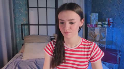 elizzza_ online show from 11/26/25, 05:41