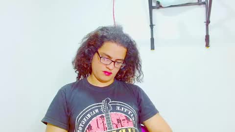 Diana online show from 01/11/25, 02:15