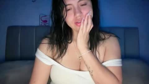 Ella  online show from 12/02/25, 11:34