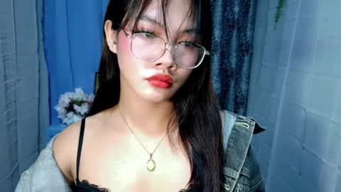 Ella online show from 11/14/25, 09:57