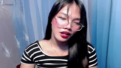 Ella online show from 12/05/25, 02:42