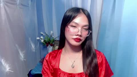 Ella online show from 12/14/25, 08:24