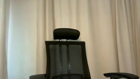 Ella online show from 06/20/26, 07:55