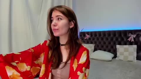 Ella Mayers online show from 02/03/25, 03:31