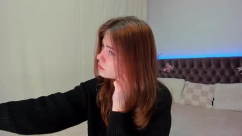 Ella Mayers online show from 03/09/25, 09:14