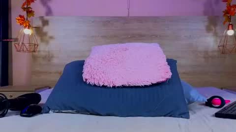 ella_mon online show from 07/29/26, 03:04