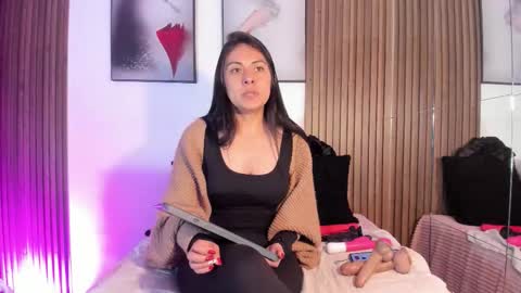 Snapshot of ella_rouse1 chatting on 01/19/26, 03:16 ella rouse online show from 01/19/26, 03:16