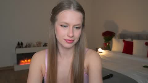 Ella online show from 04/04/26, 07:22