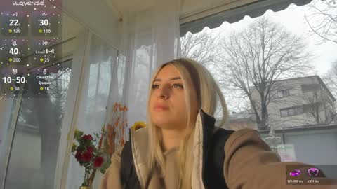 ella_vee online show from 04/03/26, 05:16