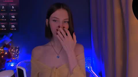 ellaamber online show from 03/09/25, 10:08