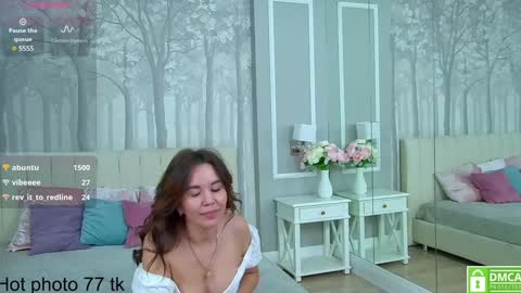 Ella online show from 12/14/24, 10:34