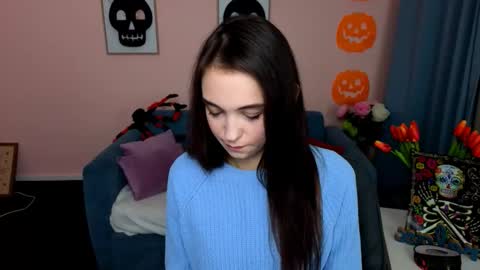 ellaasteele online show from 10/25/25, 08:58