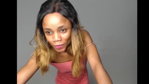 ella online show from 10/14/25, 11:27